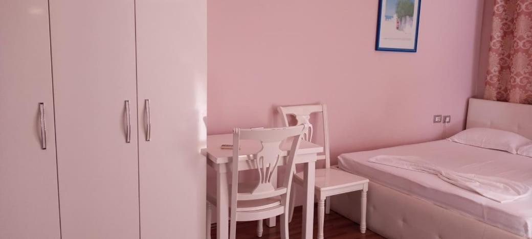 British Hotel Himare Exterior foto